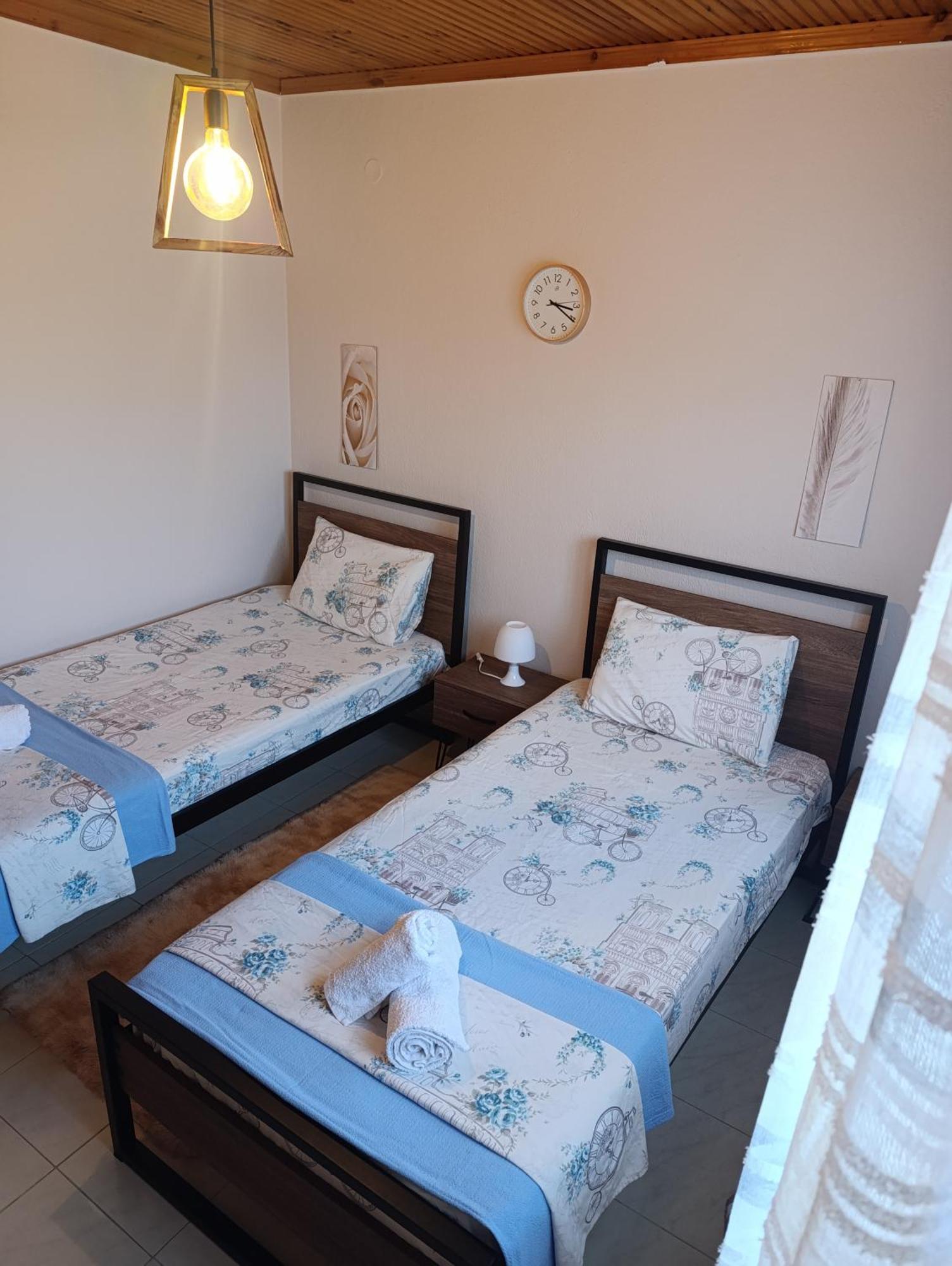 "2Steps From The Beach" Nea Iraklia Exterior photo