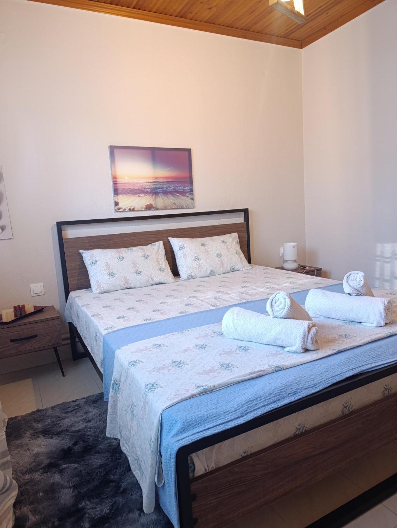 "2Steps From The Beach" Nea Iraklia Exterior photo